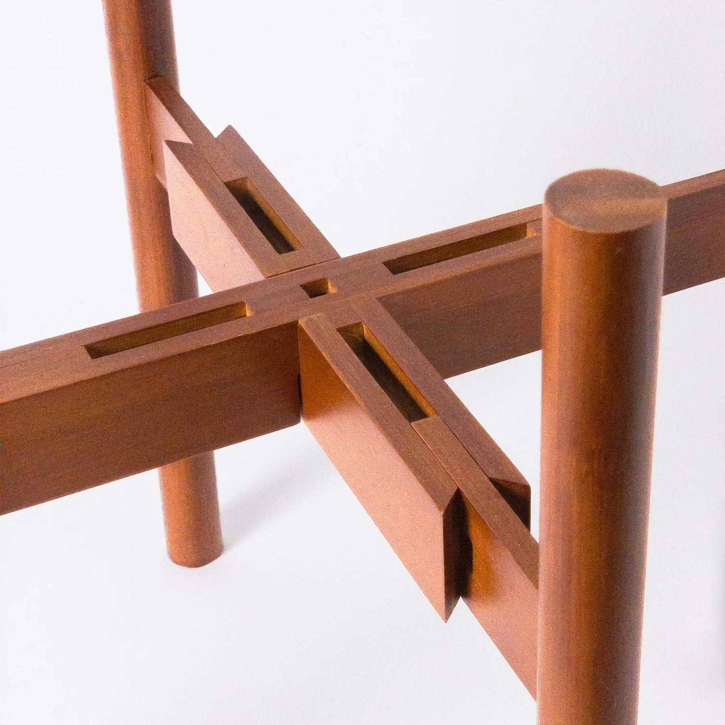 9" planter stand