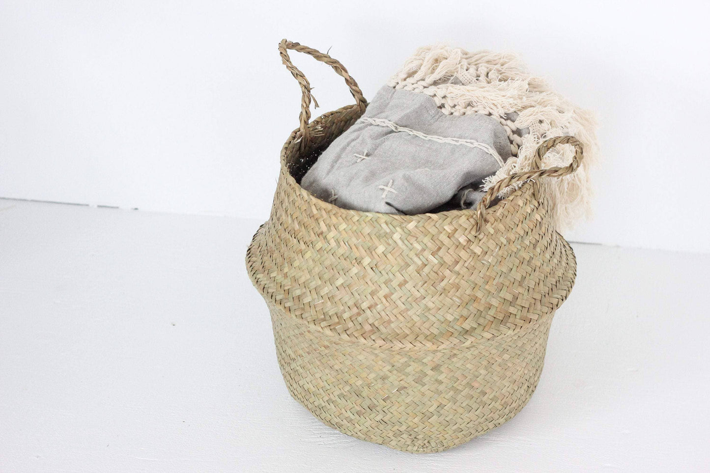 Woven Seagrass Belly Basket Planter