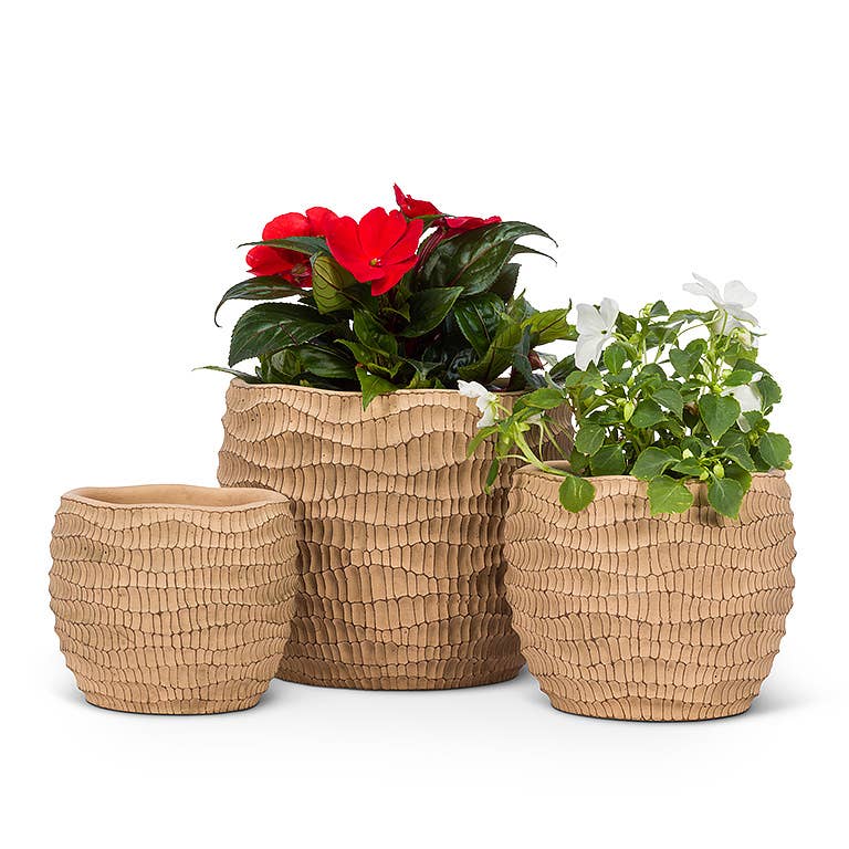 Ridged Planter