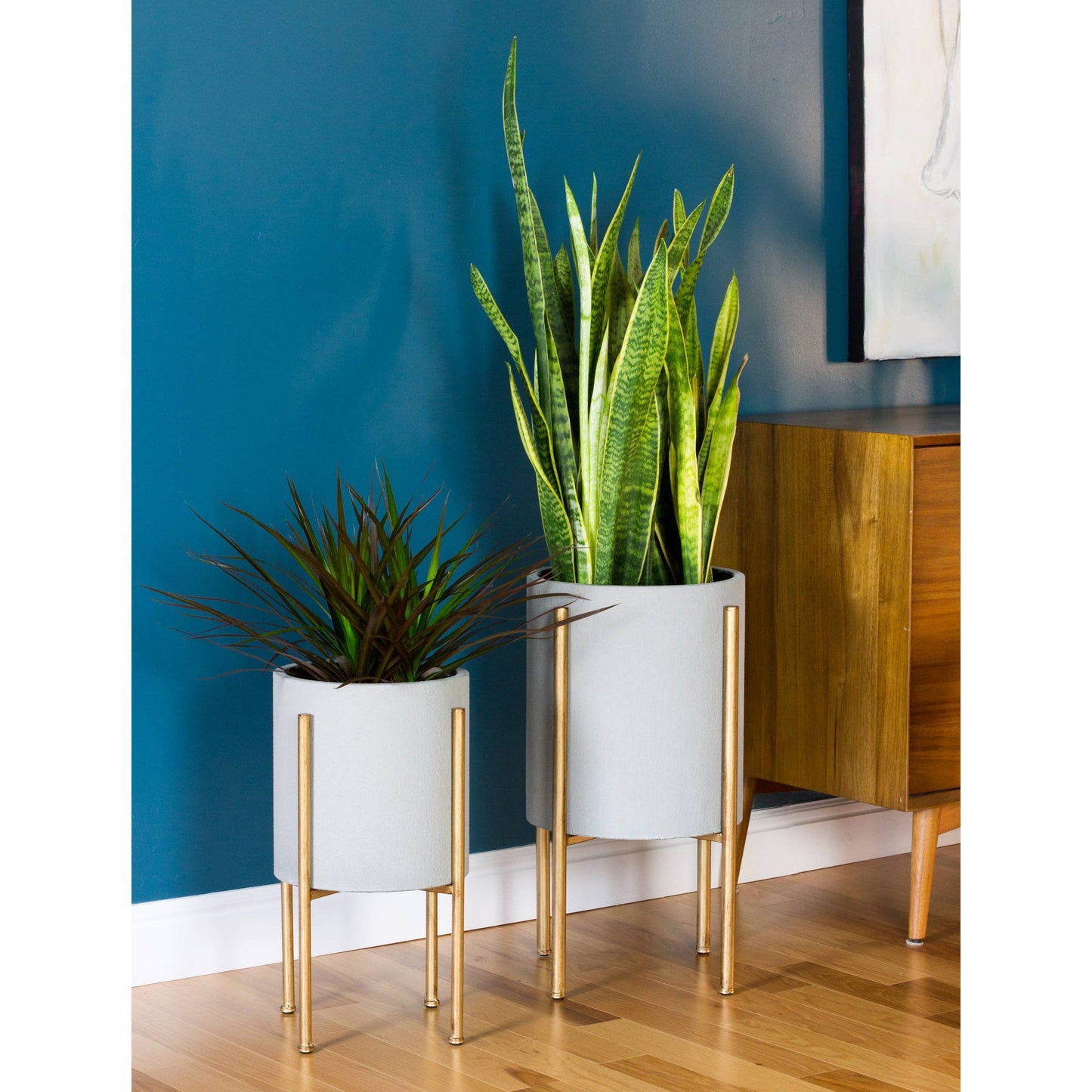 Nabila Mid-Century Planters