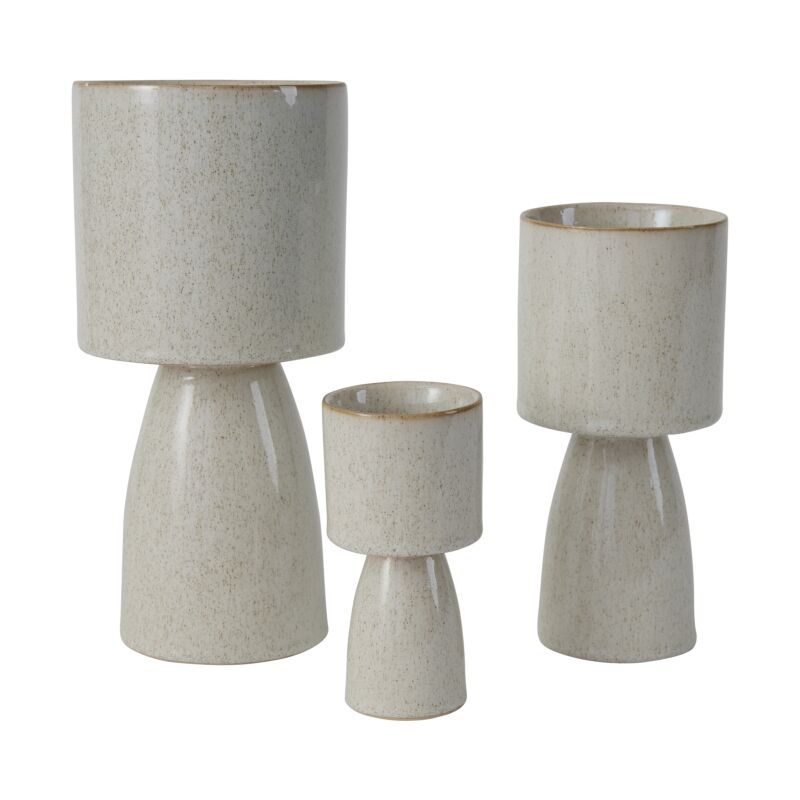 beta pedestal pot